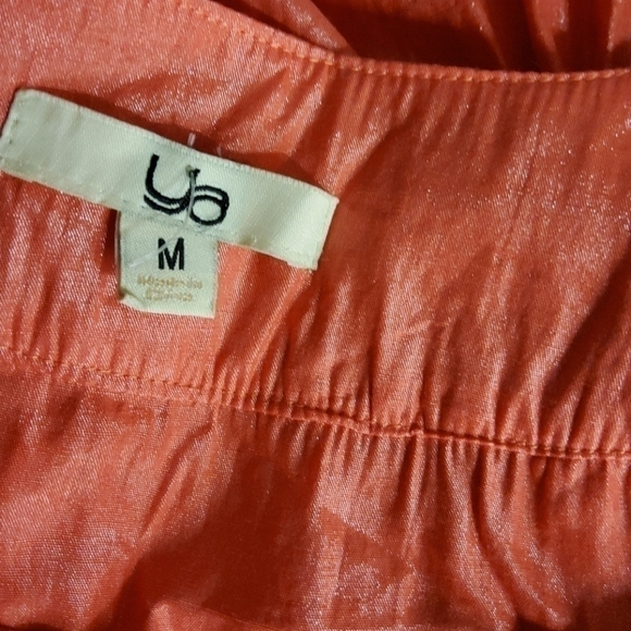 𝅺YA women's top size medium - Picture 7 of 8